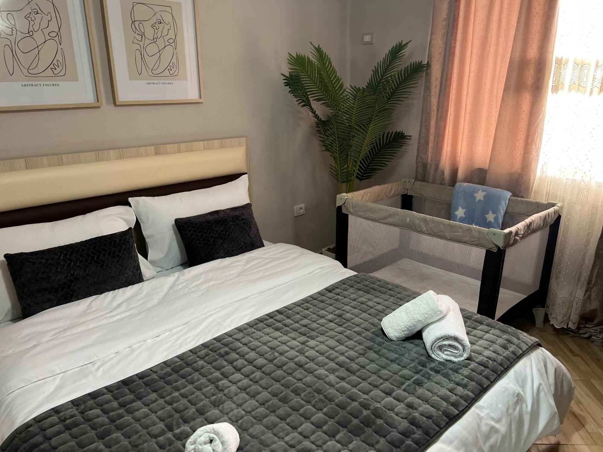 New Modern Tirana Apartment Luaran gambar